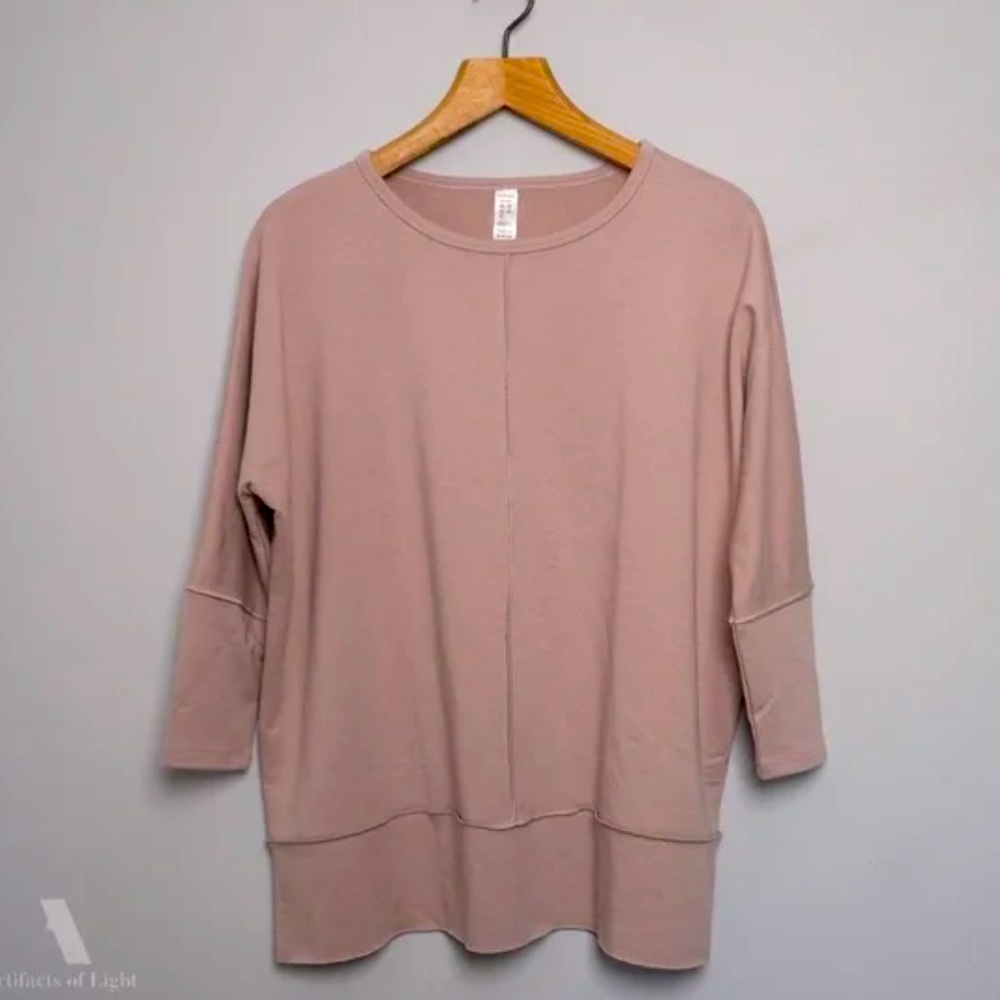 SPANX PERFECT LENGTH DOLMAN SWEATSHIRT ( Small )